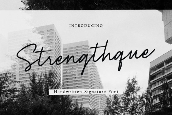 Strenghtque: A Fashionable Script Font for Polished Brand Identity